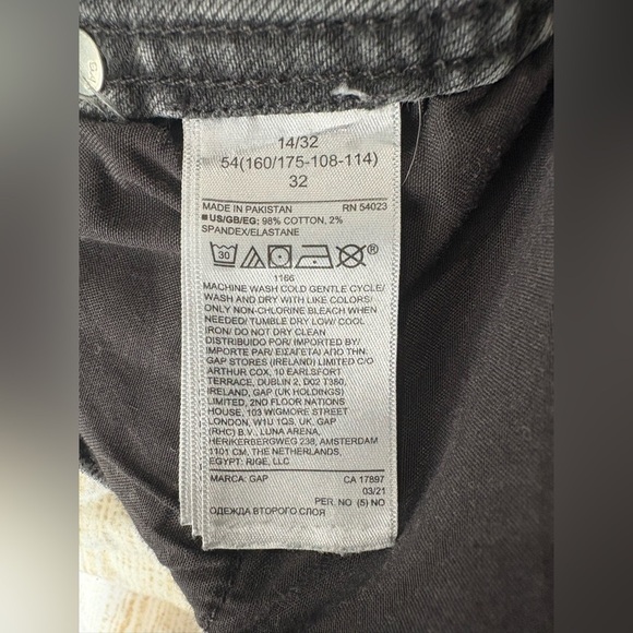 GAP vintage high rise slim black wash denims buttonfly size 14/32 - Picture 9 of 13